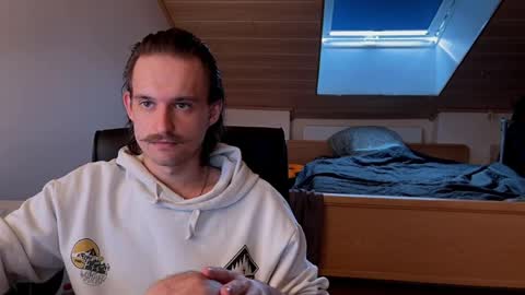 Vlad online show from April 2026 03:46:02 PM