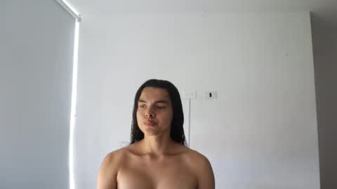 Anastasia Vahos online show from January 2025 06:12:02 PM