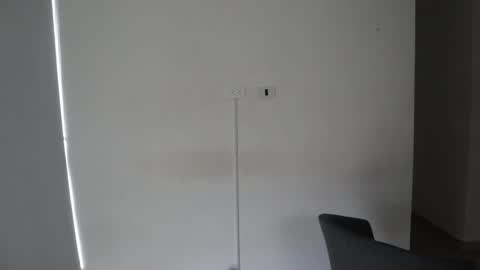 Anastasia Vahos online show from February 2025 09:25:02 PM