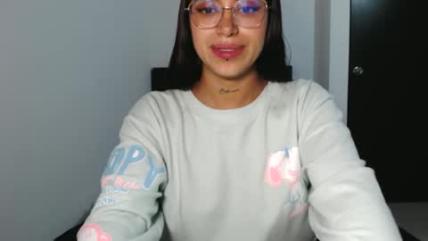 Snapshot of _valentinax_ chatting on February 2026 11:27:01 AM Vale online show from February 2026 11:27:01 AM