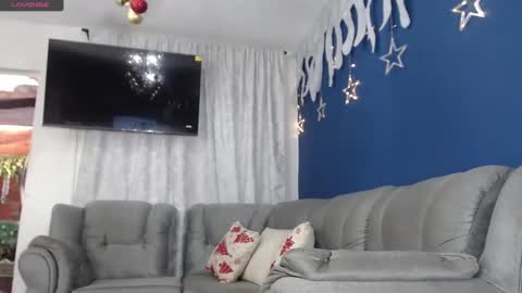 Veronica  online show from December 2024 09:43:02 PM