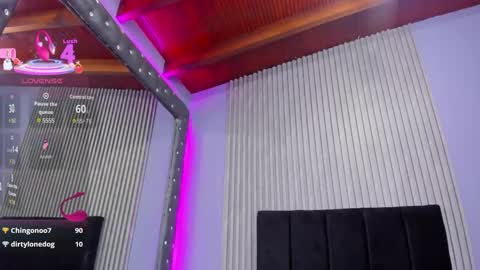 Snapshot of _veronica_tits chatting on October 2025 05:06:01 AM Veronica online show from October 2025 05:06:01 AM