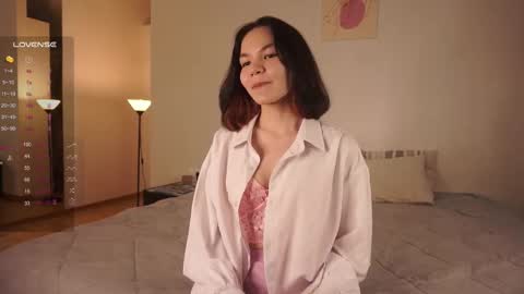 Viola online show from February 2025 06:12:01 PM