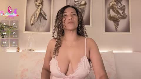 Snapshot of _victoria_hills chatting on March 2026 12:21:01 PM Victoria online show from March 2026 12:21:01 PM