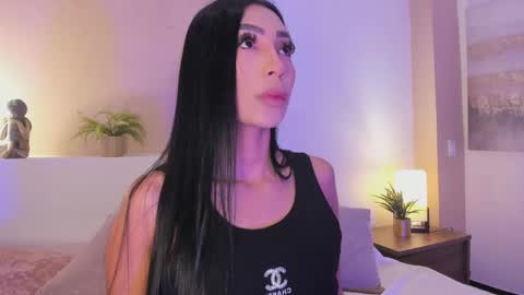 Snapshot of _victoria_lee chatting on April 2026 12:31:01 PM Victoria online show from April 2026 12:31:01 PM