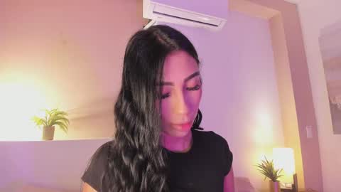Snapshot of _victoria_lee chatting on April 2026 12:41:01 PM Victoria online show from April 2026 12:41:01 PM