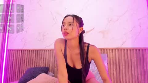 _victoriaclark online show from June 2026 12:16:01 PM