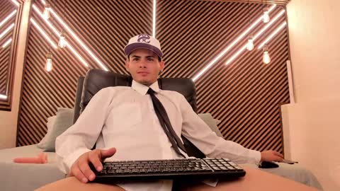 Snapshot of _white_fox_ chatting on February 2025 04:16:02 AM white fox online show from February 2025 04:16:02 AM