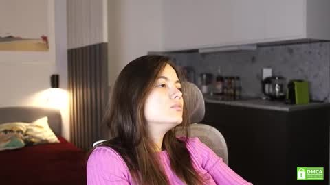 Kristina online show from October 2025 11:30:01 AM