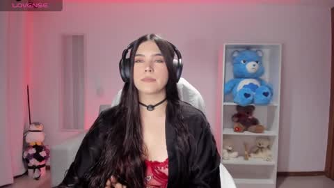 Luisa  online show from June 2026 04:35:02 AM