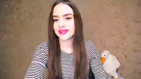 Alisa online show from February 2025 08:34:02 PM