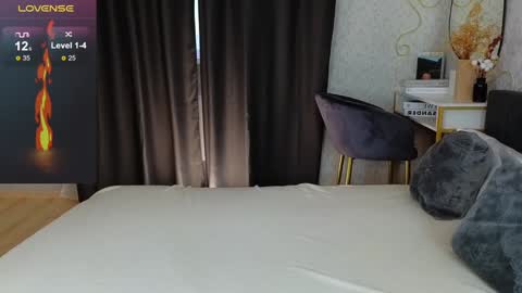 Snapshot of _your_sweetdream chatting on December 2024 08:23:02 AM Jasmine online show from December 2024 08:23:02 AM