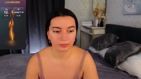 Snapshot of _your_sweetdream chatting on December 2024 07:59:02 AM Jasmine online show from December 2024 07:59:02 AM