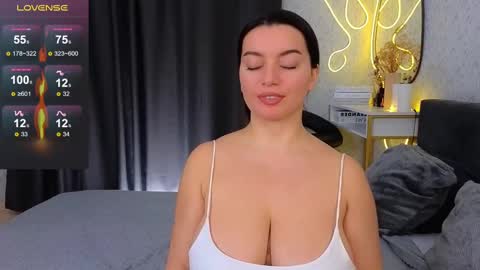 Snapshot of _your_sweetdream chatting on February 2025 08:06:02 AM Jasmine online show from February 2025 08:06:02 AM