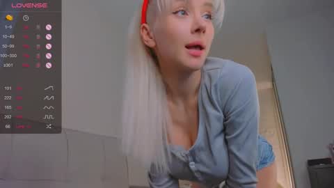 Snapshot of _your_tessa chatting on December 2024 11:54:02 AM Tessa -  online show from December 2024 11:54:02 AM