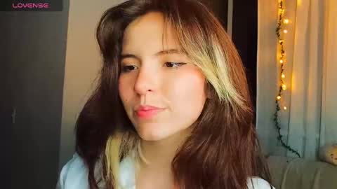 _yourcherrybomb online show from February 2025 02:26:01 AM