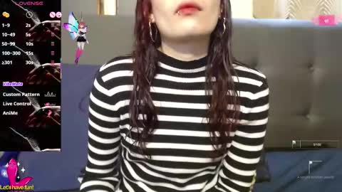 Snapshot of _yuyi chatting on September 2025 01:38:02 AM Yuyi online show from September 2025 01:38:02 AM