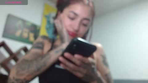 Zoe  online show from March 2026 04:18:01 AM