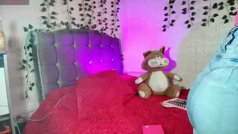 Snapshot of _zoegray chatting on February 2026 05:02:01 PM zoe online show from February 2026 05:02:01 PM