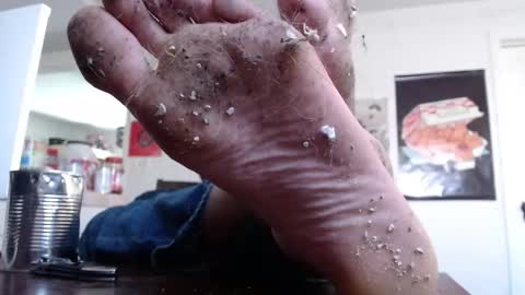 Snapshot of a81811757 chatting on March 2026 06:21:01 PM a81811757 online show from March 2026 06:21:01 PM