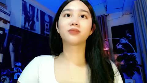 Snapshot of a_r_i_a_n_n_a chatting on October 2025 06:17:01 AM Lovely Yana online show from October 2025 06:17:01 AM