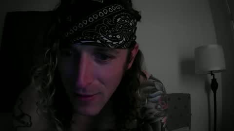 a_texas90 online show from October 2025 08:42:01 PM