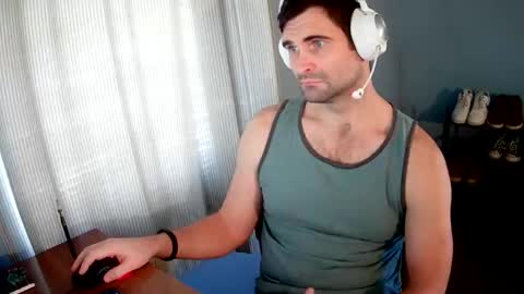 a_wittol_one online show from February 2026 04:40:01 PM