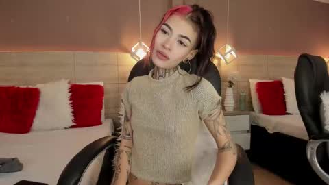 Luni  online show from February 2026 03:05:02 PM