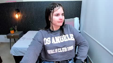 Abby Lee  online show from March 2025 04:00:02 PM