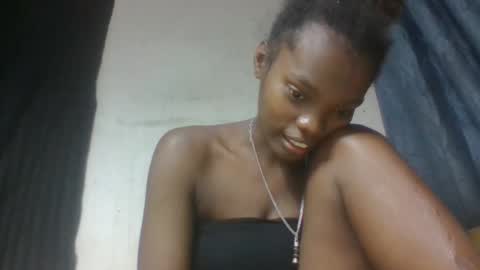 aadienne online show from April 2026 09:56:02 AM