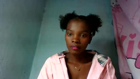 Snapshot of aadienne chatting on June 2026 05:40:02 PM aadienne online show from June 2026 05:40:02 PM