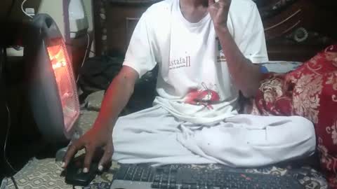 aakhan804 online show from February 2025 07:05:01 PM