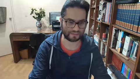 aalejandroov online show from March 2025 02:50:01 AM