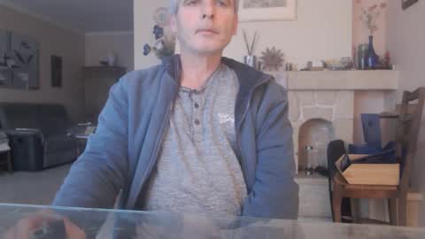 Aalex1717 online show from November 2025 08:18:01 AM