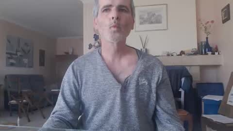 Aalex1717 online show from March 2026 07:56:01 AM