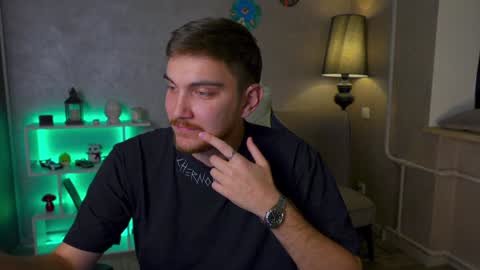 Alex online show from February 2025 08:20:02 AM