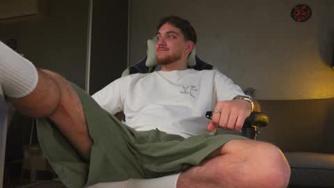 Alex online show from October 2025 07:39:01 AM