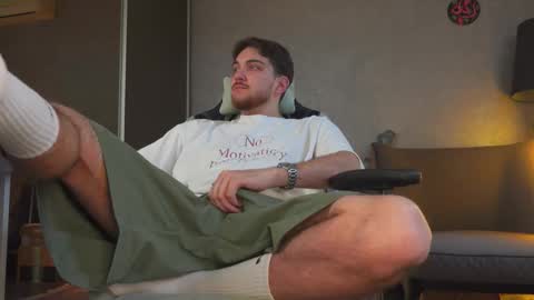 Alex online show from October 2025 07:11:01 AM