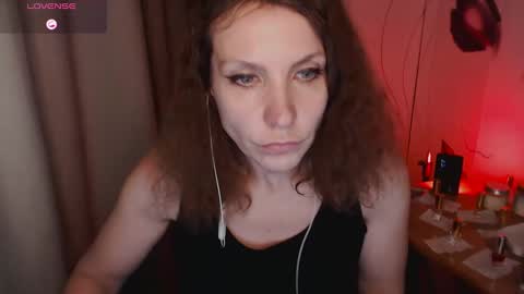 Snapshot of aamazingjoi chatting on December 2024 11:57:01 PM Katie online show from December 2024 11:57:01 PM