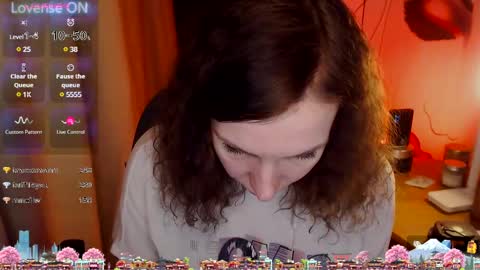 Snapshot of aamazingjoi chatting on February 2025 10:10:02 PM Katie online show from February 2025 10:10:02 PM