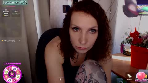 Snapshot of aamazingjoi chatting on February 2025 10:01:02 AM Katie online show from February 2025 10:01:02 AM