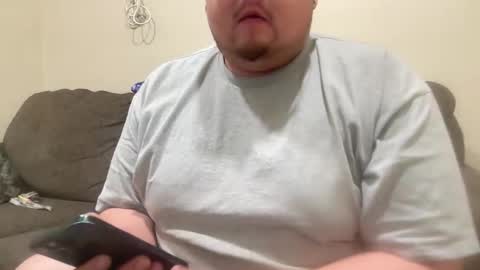 Snapshot of aanngelquezada chatting on April 2026 09:17:01 AM aanng online show from April 2026 09:17:01 AM