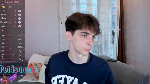 Snapshot of aaron_bang chatting on May 2026 04:01:02 PM Aaron Bang online show from May 2026 04:01:02 PM
