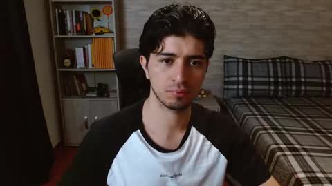 Aaron online show from January 2026 09:52:02 PM