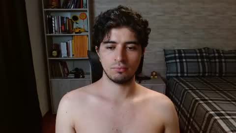 Aaron online show from July 2026 09:52:02 PM