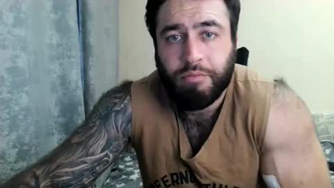 Snapshot of aaron_royal chatting on June 2026 03:33:01 PM Davin tayl online show from June 2026 03:33:01 PM