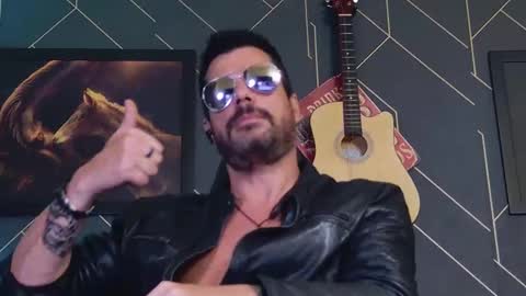 Aaron online show from March 2026 01:22:02 AM