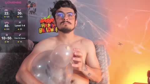 aaronfuentes7 online show from October 2025 07:58:01 PM