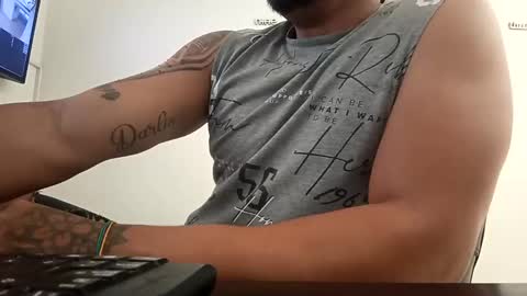 ig aaron hunter123 online show from January 2025 06:10:01 PM