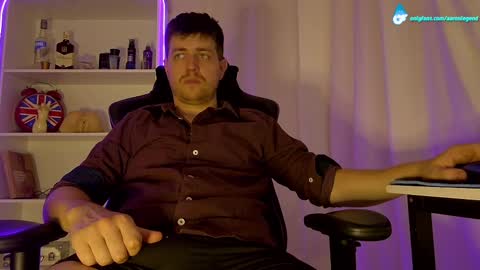 Snapshot of aaronlegend chatting on February 2025 04:49:01 AM Aaron online show from February 2025 04:49:01 AM
